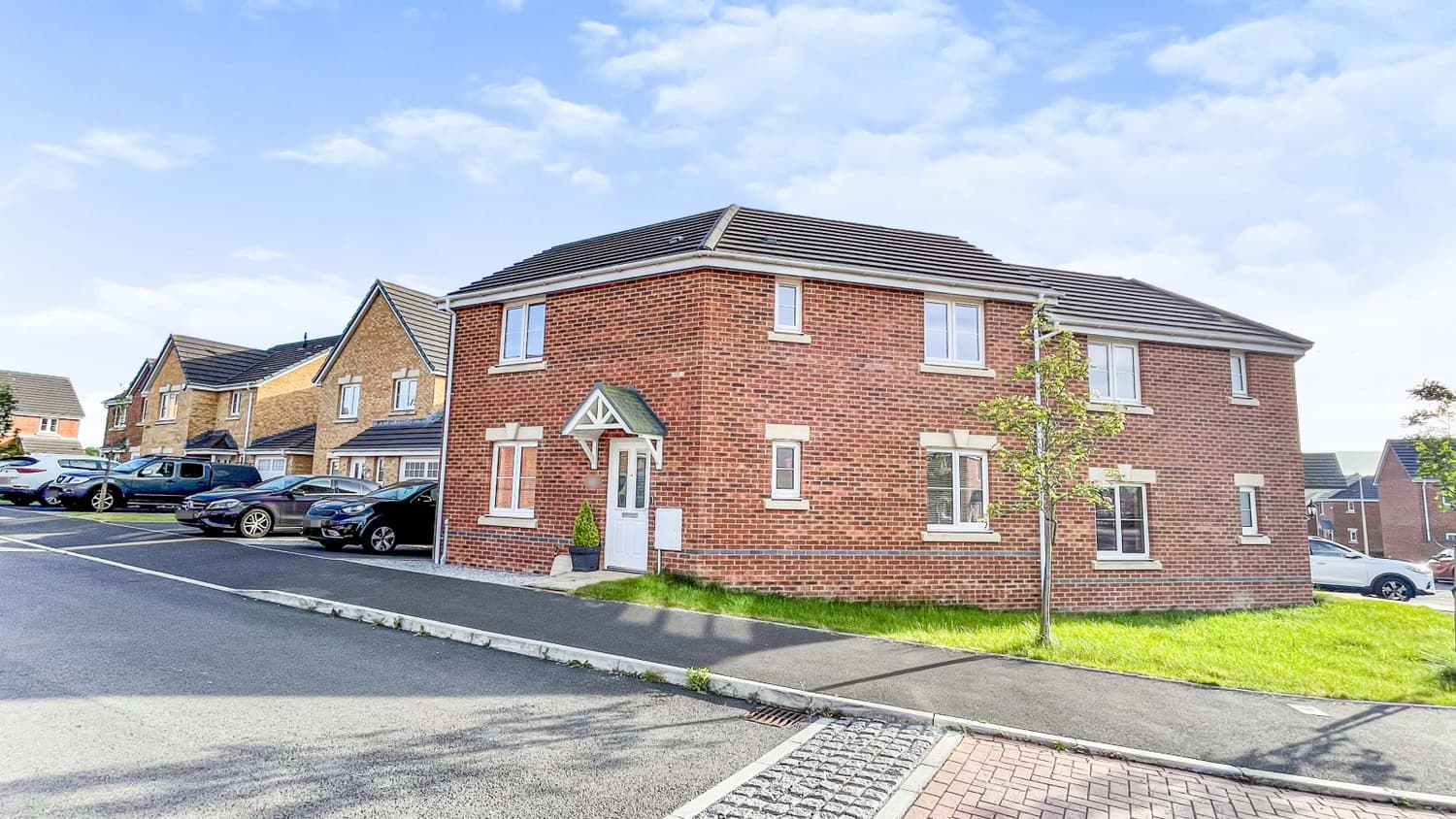 St. Ilid’s Meadow, Llanharan, PONTYCLUN, Mid Glamorgan