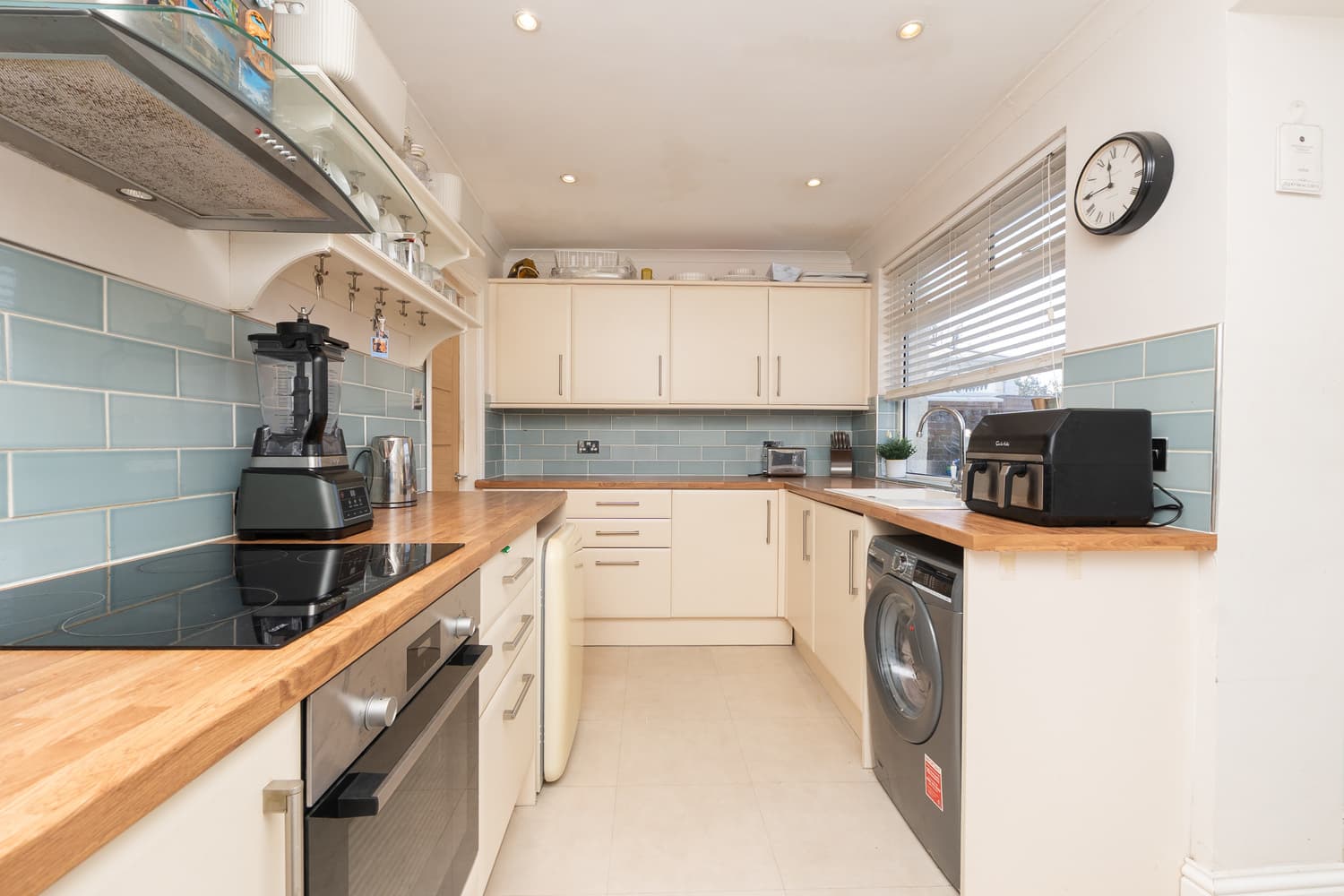Long Road, Mangotsfield, South Gloucestershire, BS16 9HG, Bristol