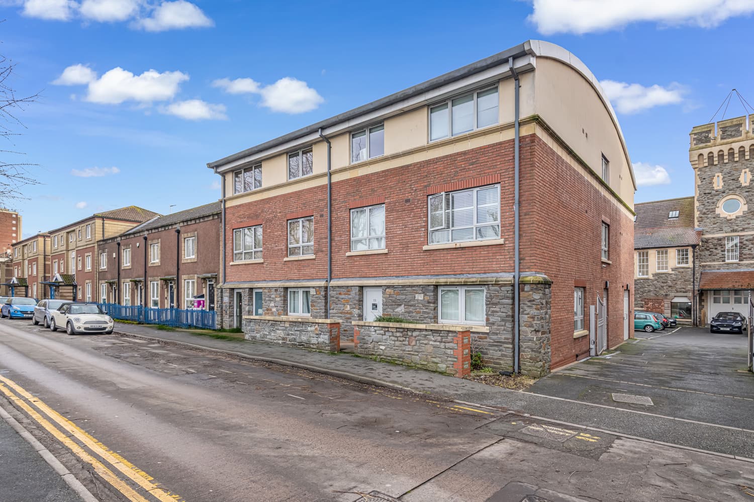 St. Pauls House, New Charlotte Street, Bristol, BS3 4AS