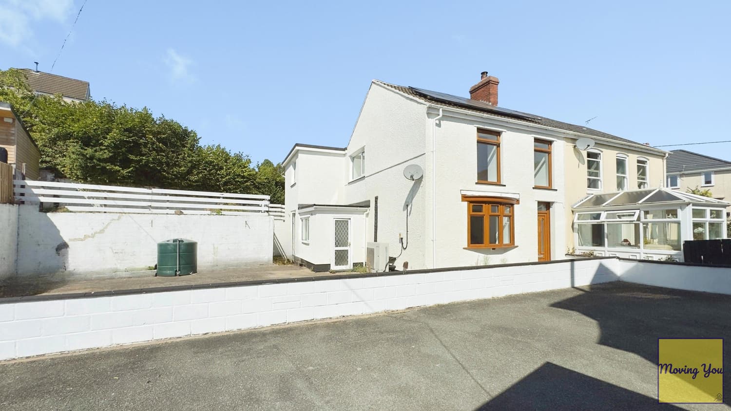 Rhiw Road, Rhiwfawr, Abertawe, SA9 2RE