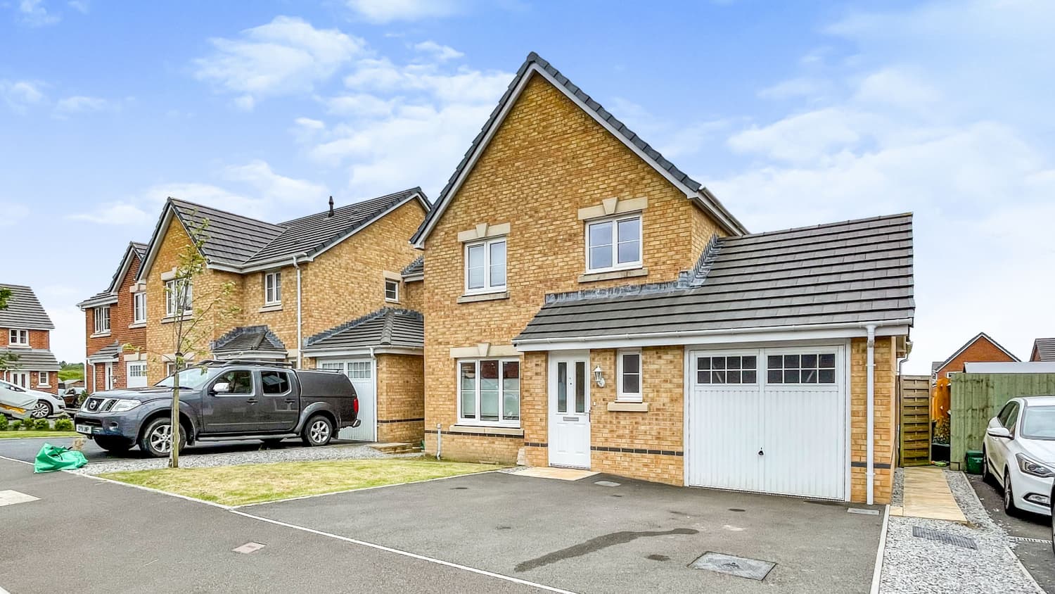 St. Ilid’s Meadow, Llanharan, PONTYCLUN, Mid Glamorgan