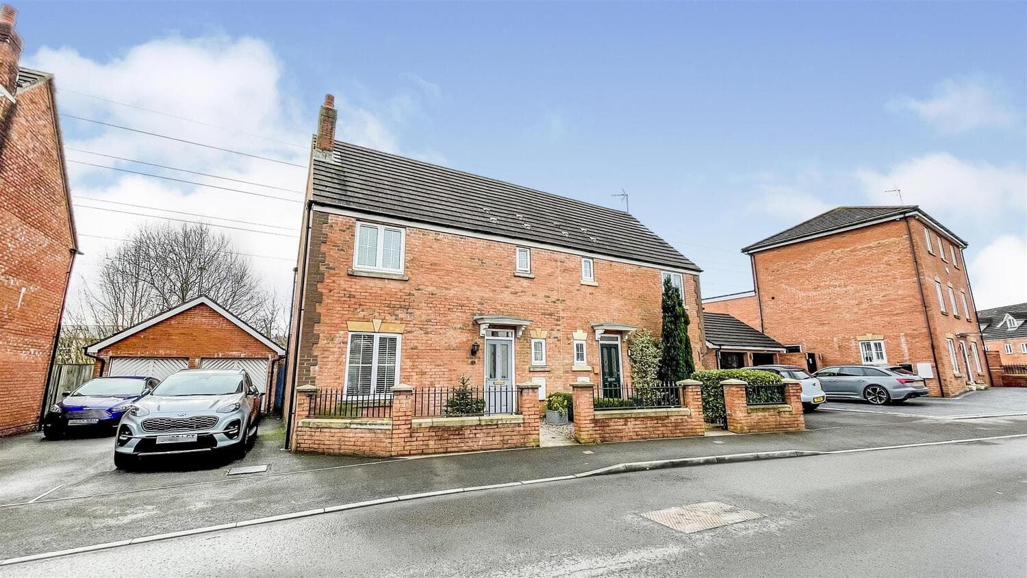 , St. Mary Close, Pencoed, Bridgend