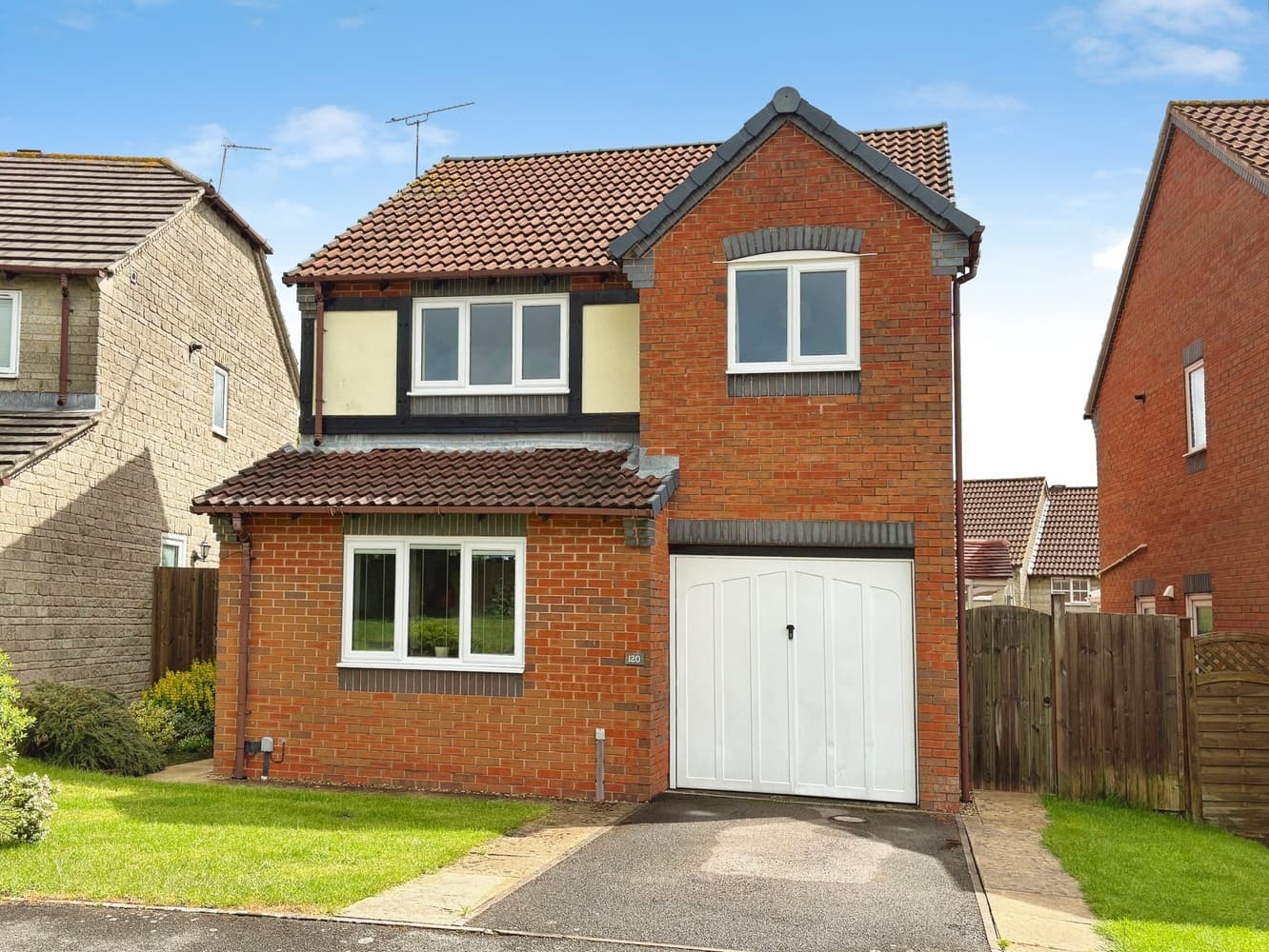 Brackendene, Bradley Stoke, Bristol, Gloucestershire