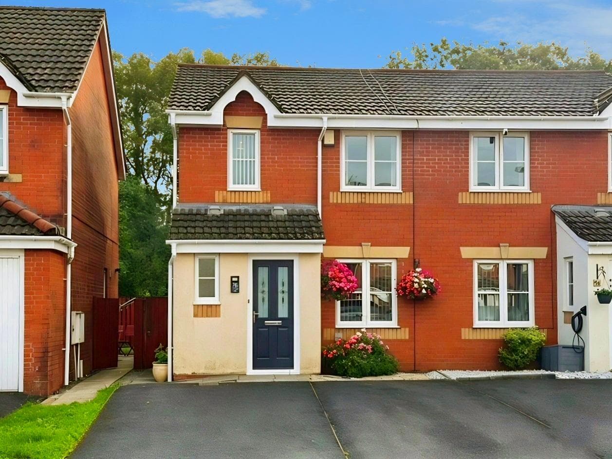 Llys Ael Y Bryn, Birchgrove, Swansea, SA7 0HB
